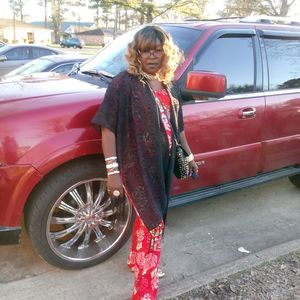 Meet your Posher, Cora